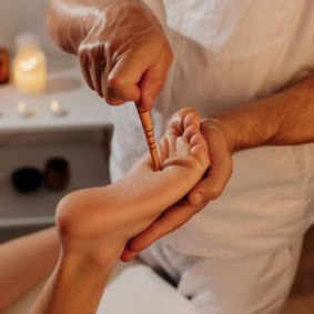 acupressure-treatment-in-dehradun